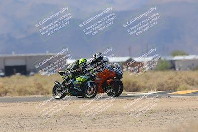 media/Oct-08-2023-CVMA (Sun) [[dbfe88ae3c]]/Race 11 500 Supersport-350 Supersport/